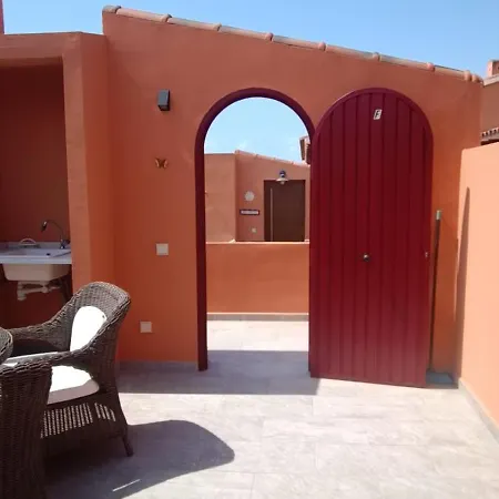 With Large Private Terrace & Pool - 公寓 托雷维耶哈